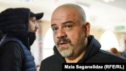 თენგიზ კალანდია