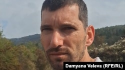 Веселин Николов