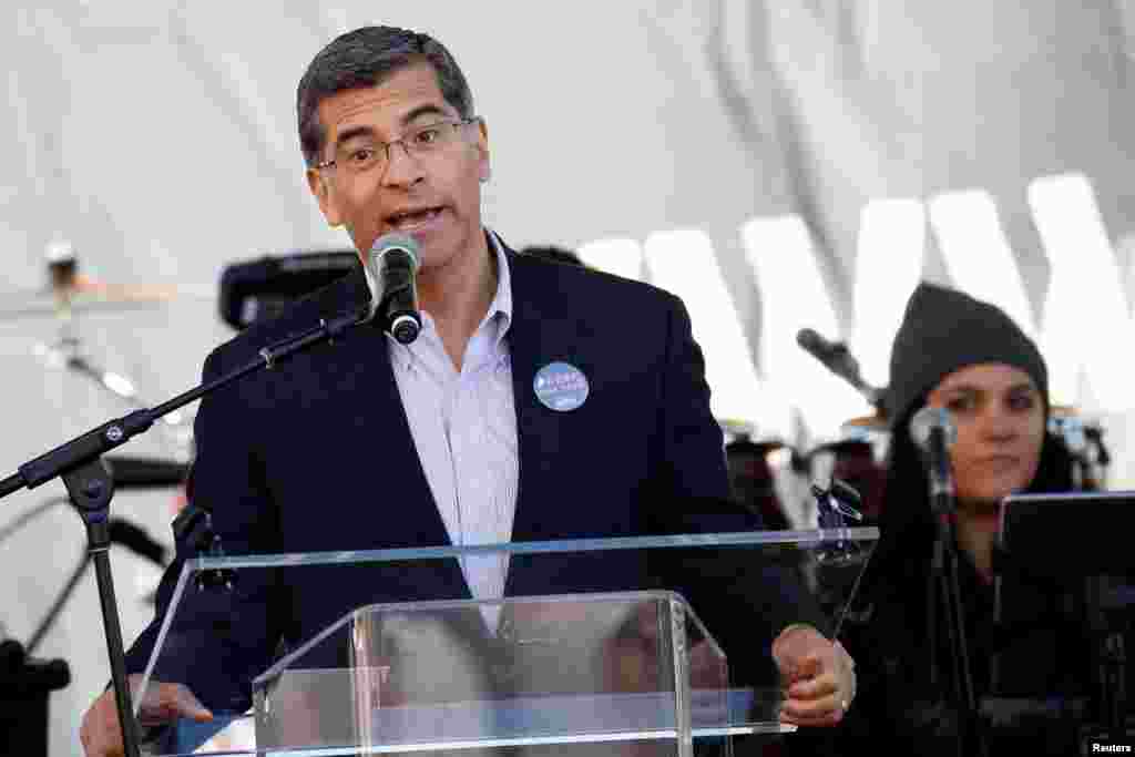 Secretar pentru Sănătate - Xavier Becerra Oferă consultanță cu privire la politica de sănătate. Supraveghează Centrele pentru Controlul și Prevenirea Bolilor, Centrele pentru Servicii de Asistență și Asigurare Medicală (Medicare și Medicaid), Administrația pentru Alimente și Medicamente și Institutele Naționale de Sănătate, printre alte divizii. Xavier Becerra este procurorul general al statului California și fost congresman. El a condus o coaliție de state în apărarea juridică a Obamacare la Curtea Supremă. Dacă va fi confirmat, Becerra va fi primul latino-american care va conduce Departamentul pentru Sănătate.