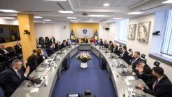 Katër vjet “Kurti 2”: Mes menaxhimit të krizave dhe përpjekjeve për sukses