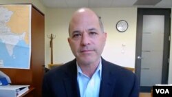 Посол США в Узбекистане Джонатан Хеник