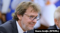 Žigmanov: Jezik je podložan promenama