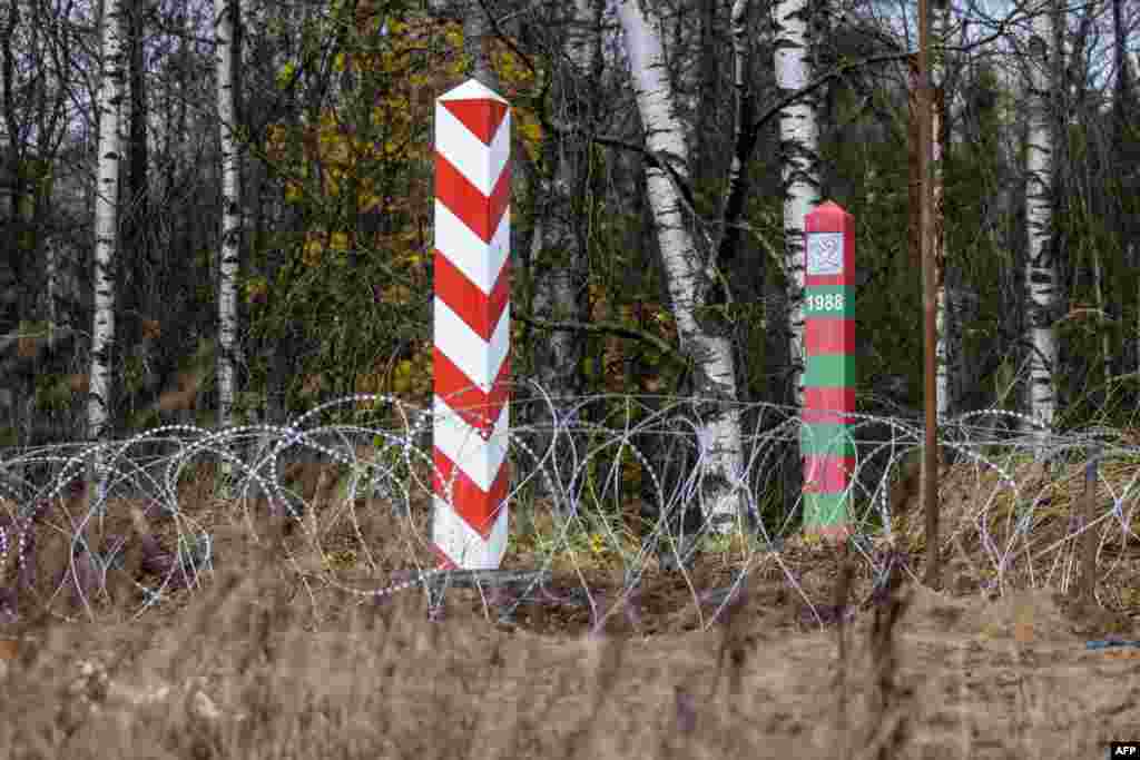 Poljski i ruski granični prijedlozi u mjestu Zerdziny, sjeveroistok Poljske Varšava je 2. novembra tvrdila da je ruski aerodrom u Kalinjingradu otvoren za letove sa Bliskog istoka i sjeverne Afrike. &nbsp;