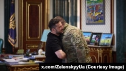 Președintele Ucrainei, Volodimir Zelenskyi l-a felicitat pe șeful Serviului de Securitate, Vasyl Maliuk.