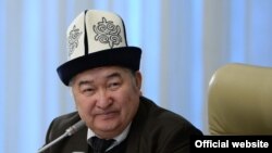 Тынчтыкбек Чоротегин.