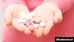 Ljudi traže spas u ljekovima