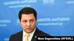 არჩილ თალაკვაძე