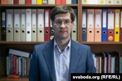 Szjarhej Zikracszkij jogász szerint nincs jogalap a Telegram-követők megbüntetésére, de ettől függetlenül a hatalom még büntethet