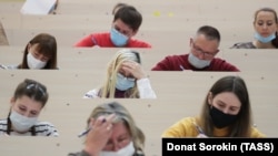 A HÖOK a jelenlegi körülmények között nem lát okot a nyelvvizsga-amenesztia meghosszabbítására