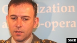 Vojni vrh da se odupre upotrebi vojske u političke svrhe: Zdravko Ponoš