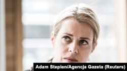 Veranika Capkala belarusz ellenzéki vezető az Agora Group médiacsoport varsói tanácskozásán 2020. augusztus 19-én