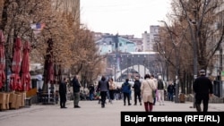 Mitrovicë e Veirut, komunë në veri të Kosovës, e banuar me shumicë serbe. 