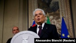 Sergio Mattarella u obraćanju novinarima nakon sastanka sa Giuseppeom Conteom, Rim.