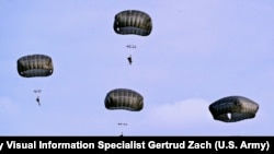 Svi od kojih možemo nešto da naučimo, i koji mogu da nauče nešto od nas, dobro su došli: Aleksandar Vulin