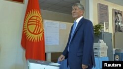 Президент Алмазбек Атамбаев.