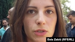 Radi se u stvari o prebacivanju odgovornosti, traženju krivca i nadmudrivanju sa brojevima: Sara Kekuš