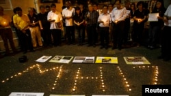 Kuala Lumpur: Bdijenje za žrtve malezijskog aviona, 19. juli