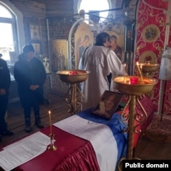 Прощание с погибшим мобизилованным Валерием Ушаковым из Верхнего Улымэя