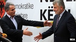 Лидерите на опозициските албански политички партии ДПА и НДП, Мендух Тачи и Руфи Османи.