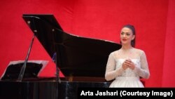 Solistja nga Kosova, Arta Jashari.