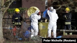 Istražitelji u Solzberi parku gde je Skripal pronađen sa svojom ćerkom