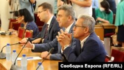 Представители на ДПС по време на консултациите с ИТН.