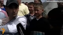 Мешканці чотирьох районів Рівненщини піднялися захищати свій промисел бурштинокопачів