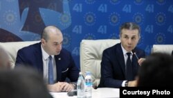 Сильный общественный протест вынудил внести коррективы в избирательную систему, признал, выступая на брифинге, Бидзина Иванишвили