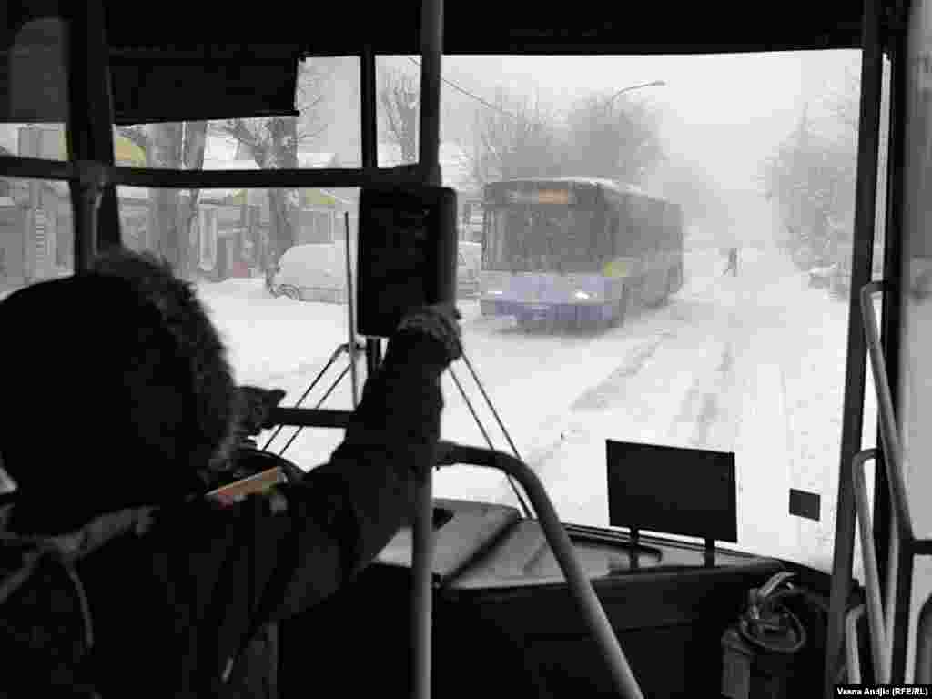 Sneg blokirao Beograd
