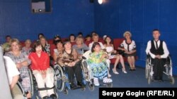 Жители Ульяновска в первом кинозале для людей с ограниченными возможностями