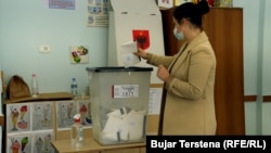 Glasanje na parlamentarnim izborima u Tirani, Albanija, 25. aprila 2021.