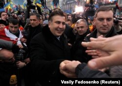 Бывший президент Грузии Михаил Саакашвили на "Евромайдане". Киев, 7 декабря 2013 года.