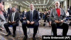 Македонскиот премиер Зоран Заев, српскиот претседател Александар Вучиќ и албанскиот премиер Еди Рама