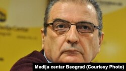 Odgovor na politički pritisak: Vladimir Gligorov