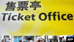 Благодаря таким выдающимся спортсменам, как Исинбаева, у билетных касс в Пекине ежедневно выстраиваются огромные очереди