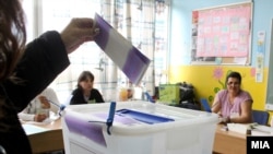 Илустрација-гласање на избори