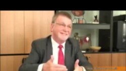 Интервју со Крис Хеншо