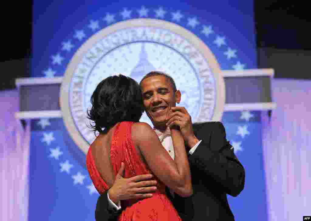 Inauguracijski bal, Washington, 21. januar 2013. Foto: AFP / Jewel Samad 