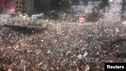 Protest u Beogradu 15. marta 2025. okupio je više stotina hiljada ljudi, a do incidenta je došlo tokom 15 minuta tišine za stradale u padu betonske nadstrešnice Železničke stanice u Novom Sadu 