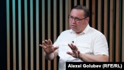 Istoricul Igor Cașu, directorul Agenției Naționale a Arhivelor, în studioul Europei Libere din Chișinău, pe 24 iunie 2025