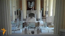 Slike sa izložbe: Zemaljski muzej BiH