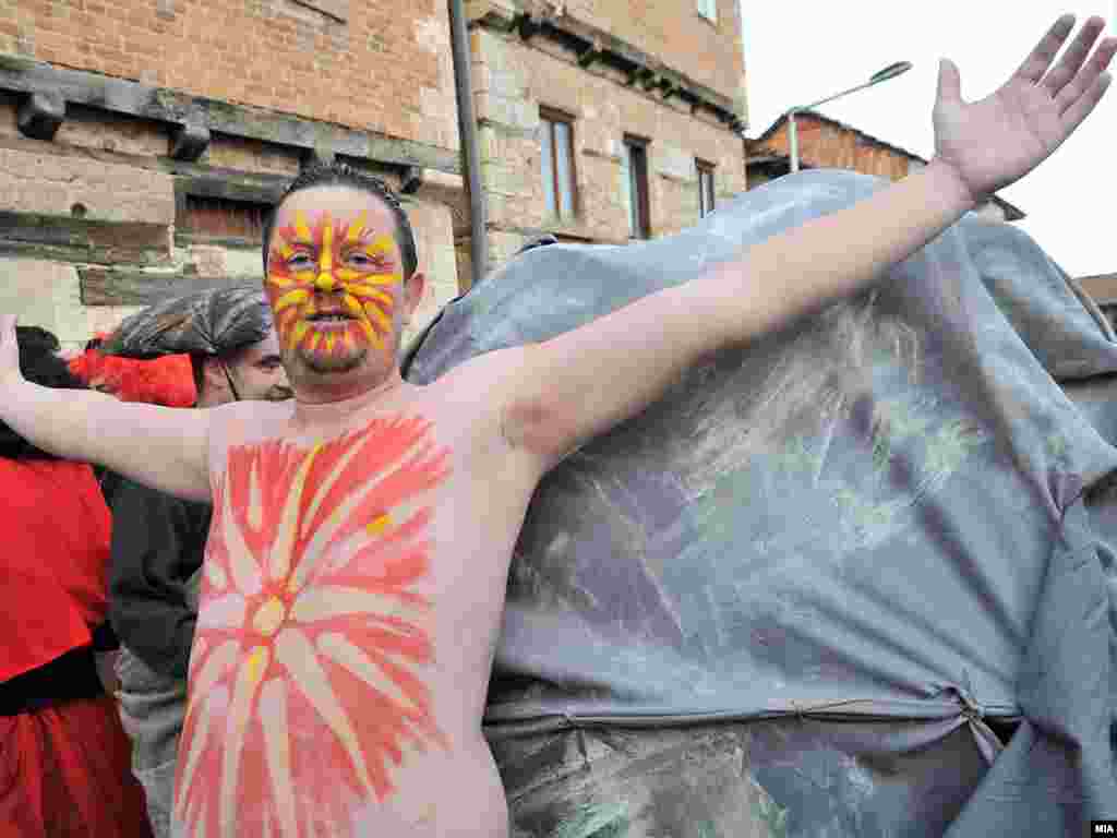 Василичар на карневалот во Вевчани.