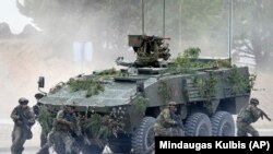 Hrvatska vojska je u brojnim misijama po svijetu, od toga u dvije ne samo sa pješaštvom (Fotografija: hrvatski vojnici u NATO vježbi u Litvaniji, juni 2018)