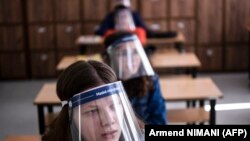 Osnovna škola u Prištini 