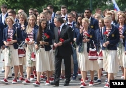 Министр спорта России Виталий Мутко и члены олимпийской сборной России