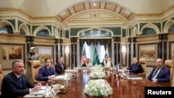 Претходна рунда разговори во Ријад меѓу делегациите на САД и Русија на 18 февруари, 2025 година