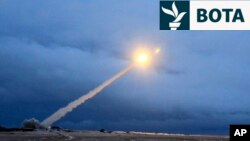 Lëshimi i një raketa lundruese me kokë bërthamore, e cilësuar si Burevestnik.