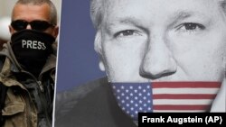 Asanž je u SAD optužen za špijunažu i Vašington traži njegovo izručenje (Fotografija sa protesta ispred suda u Londonu, maj 2019)