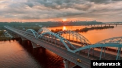 Атлантичний циклон, який уже спричинив погіршення погоди в західній частині України, омине північні та значною мірою східні області України