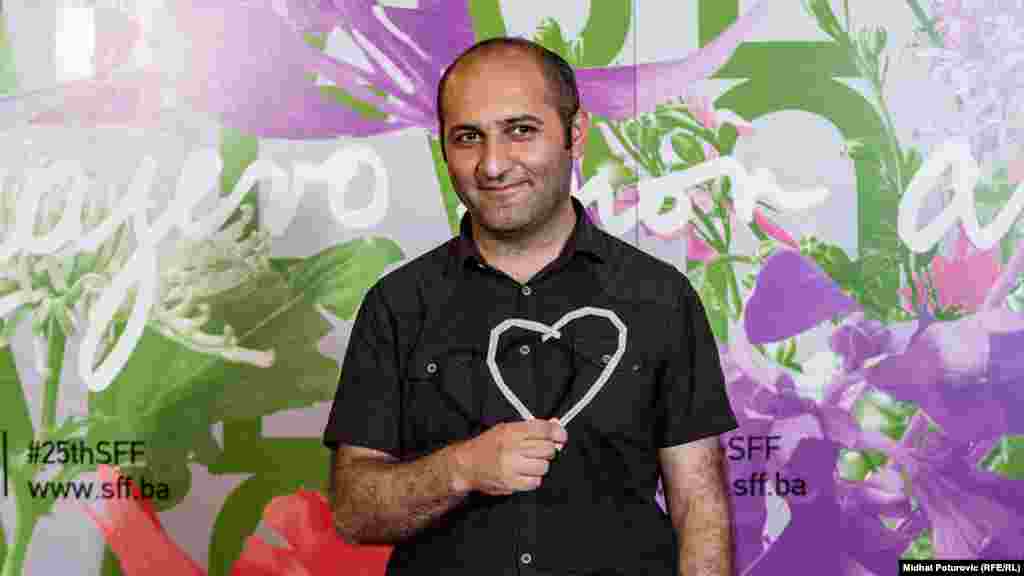 Za najbolji dokumentarni film&nbsp;&quot;Srce Sarajeva&quot; osvojio je film &quot;Kad su rasle japanske jabuke&quot; (Azerbejdžan, Austrija) režisera Hilala Baydarova.